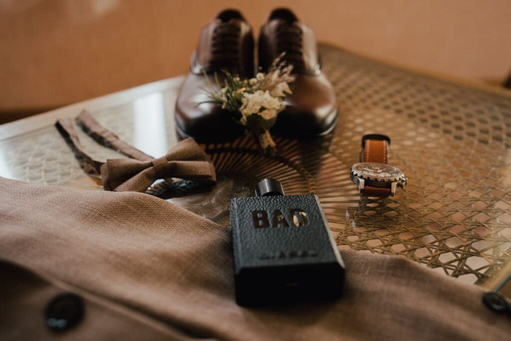 Accessoires des Bräutigams für den Hochzeitstag