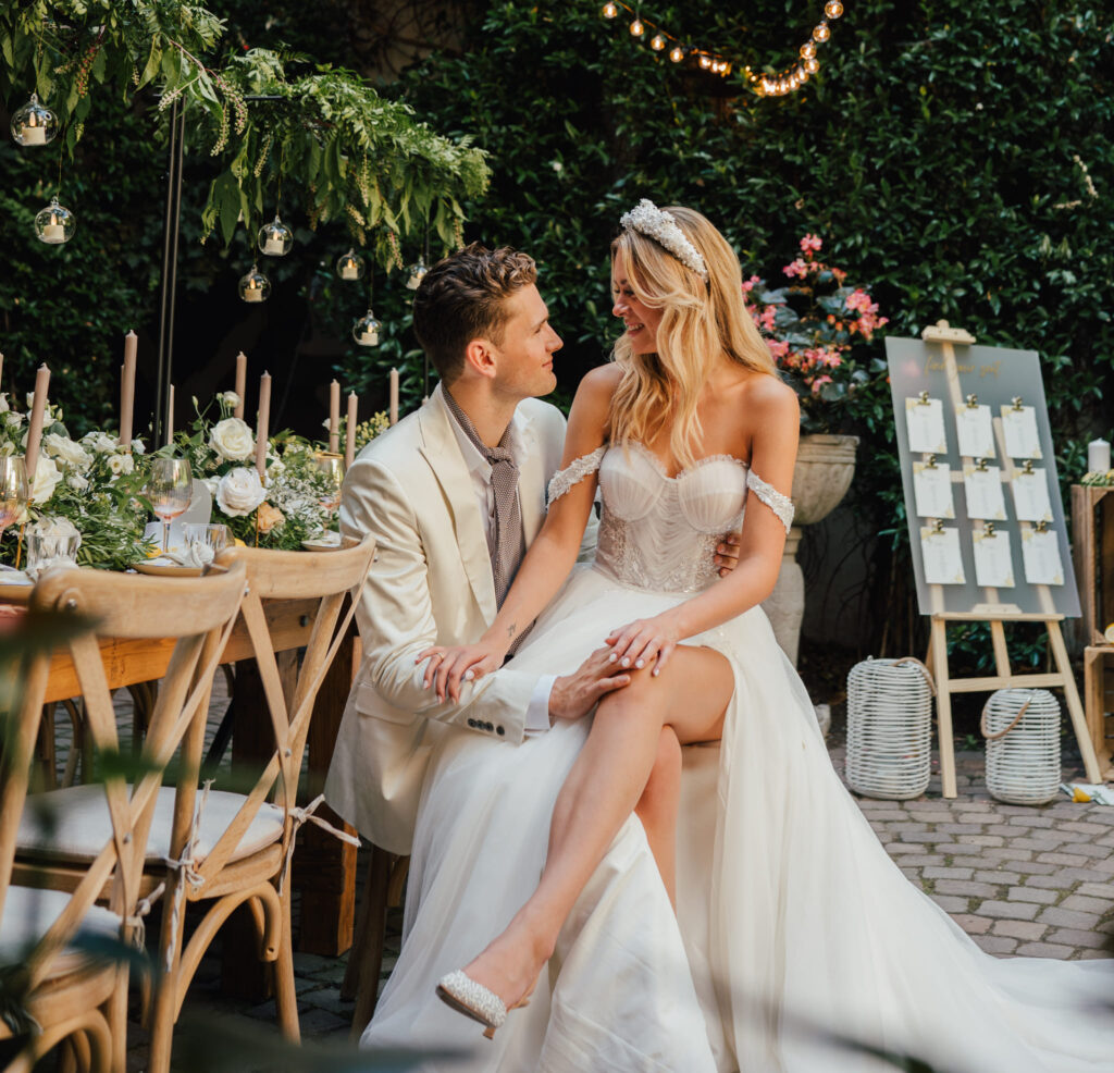 Romantisches Brautpaar bei einer Hochzeitsinspiration in Meran